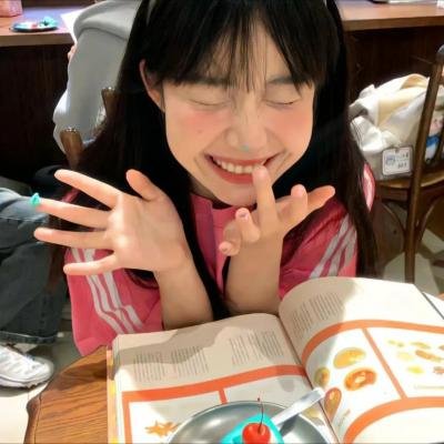 轻拍翻转小魔女